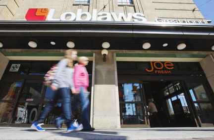 The Competition Bureau will continue to monitor Loblaw’s practices related to suppliers in its deal with Shoppers. (Photo: Mark Blinch/Reuters)